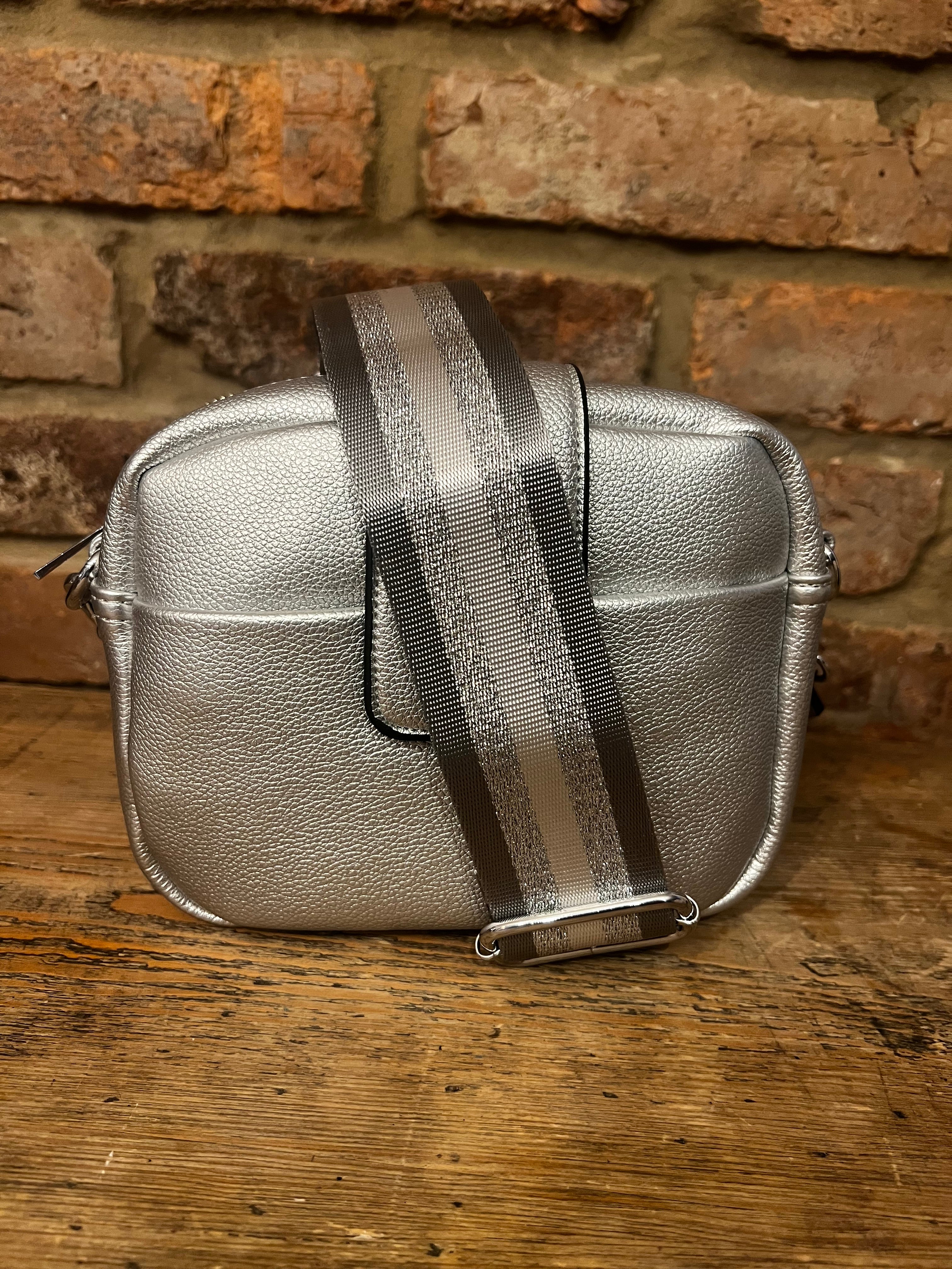 Crossbody handbags with matching straps