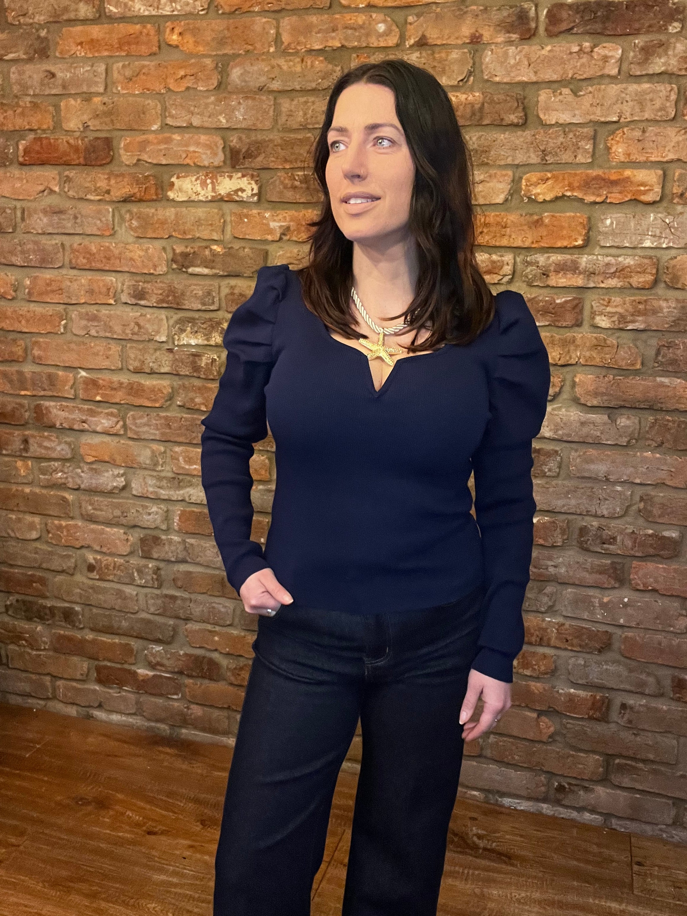 Navy v neckline ruched long sleeved top