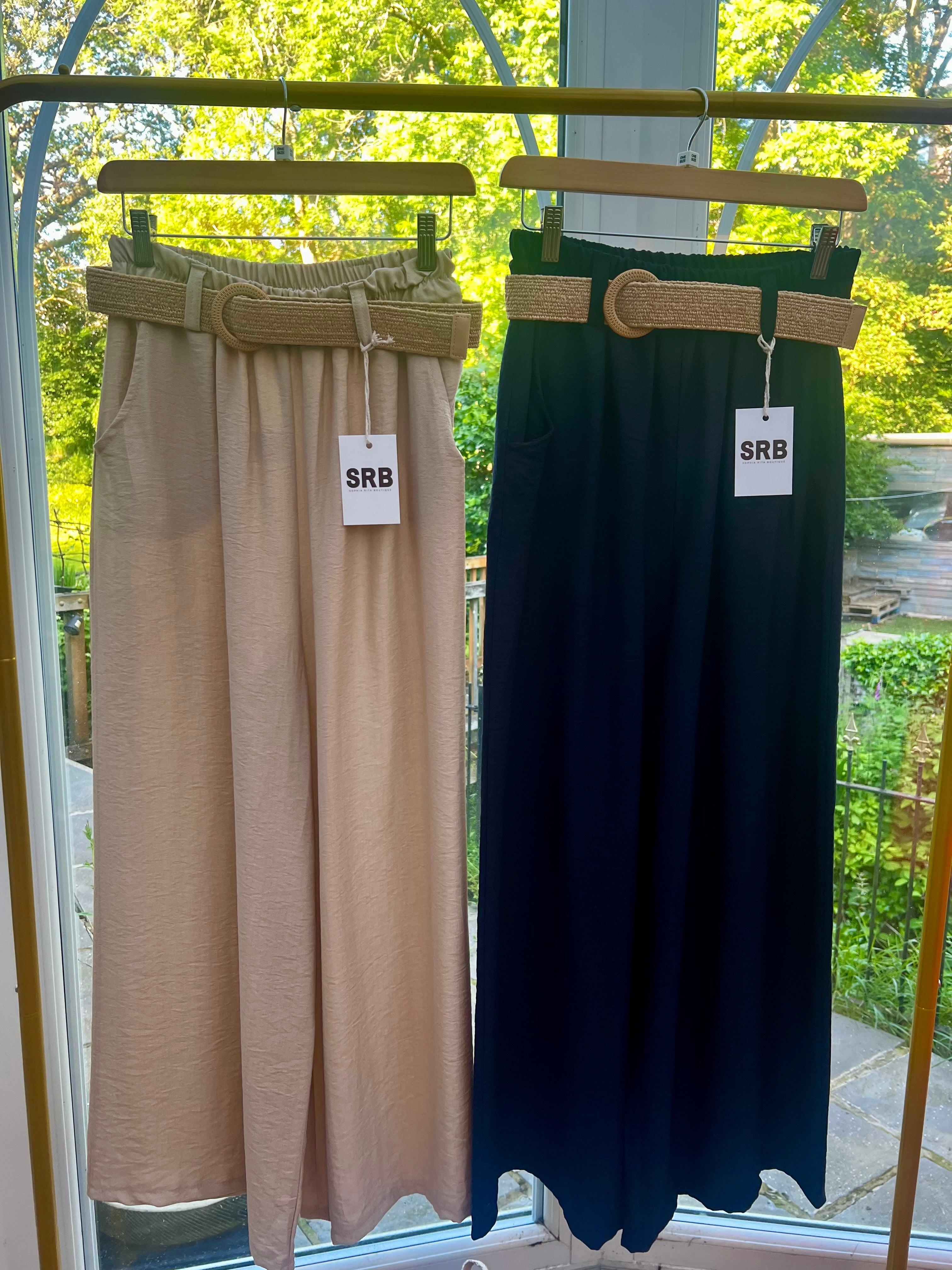 Wide leg trousers