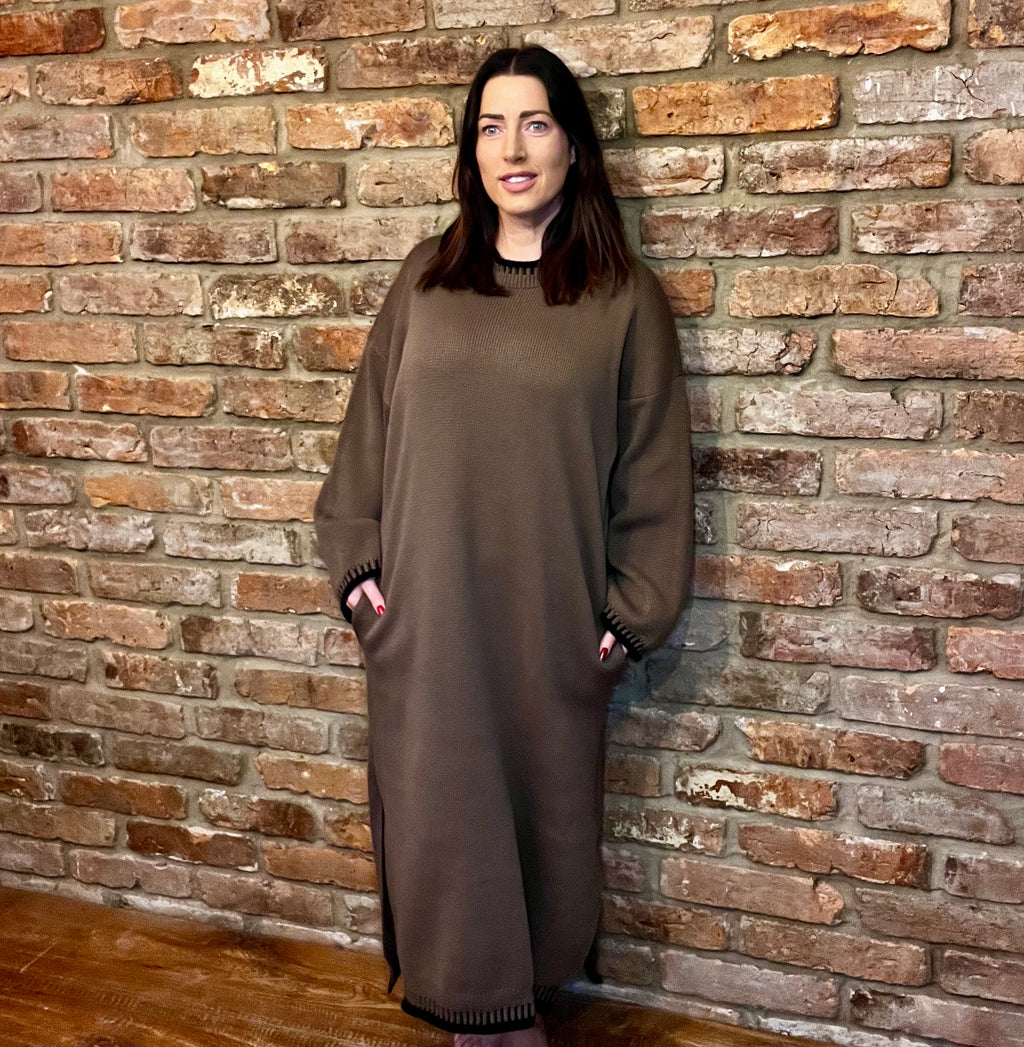 Jumper dress with pockets
